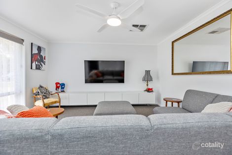 Property photo of 18 Sackville Drive Forest Hill NSW 2651