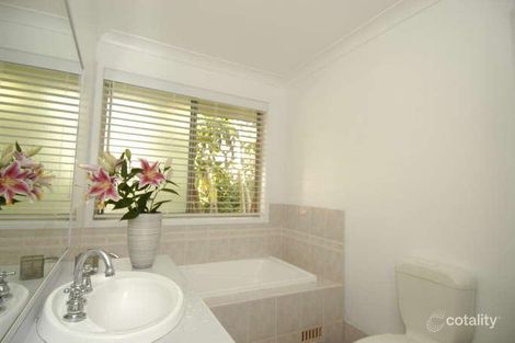Property photo of 4 Undercliffe Street Dee Why NSW 2099