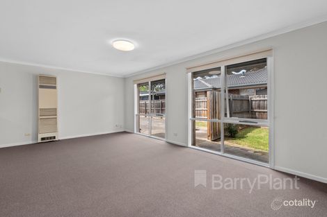 Property photo of 2/23 Cherrytree Rise Knoxfield VIC 3180