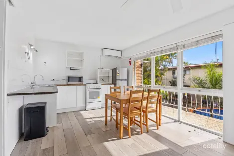 3/45 Watson Esp, Surfers Paradise, QLD 4217