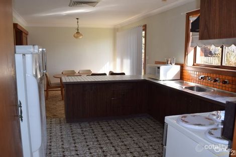 Property photo of 22 Brolgan Road Parkes NSW 2870