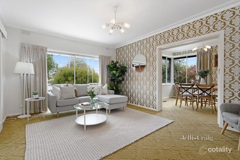 Property photo of 39 Darbyshire Road Mount Waverley VIC 3149