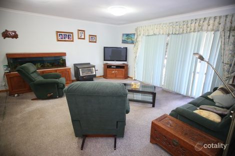 Property photo of 1 Bowyer Place Byford WA 6122
