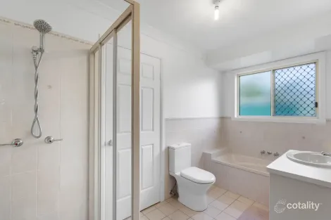 Property photo of 19 Anna Louise Terrace Windaroo QLD 4207