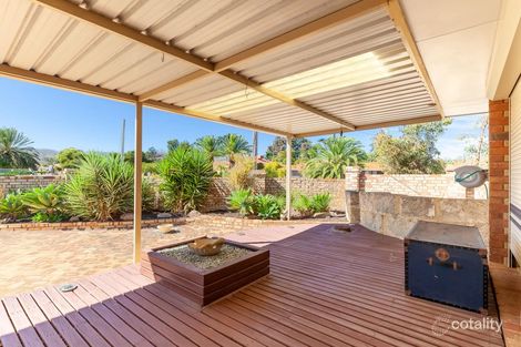 Property photo of 2 Argyll Close Camillo WA 6111