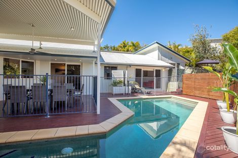 Property photo of 32 Driftwood Drive Castaways Beach QLD 4567