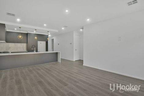 Property photo of 10 Babina Avenue Melton South VIC 3338