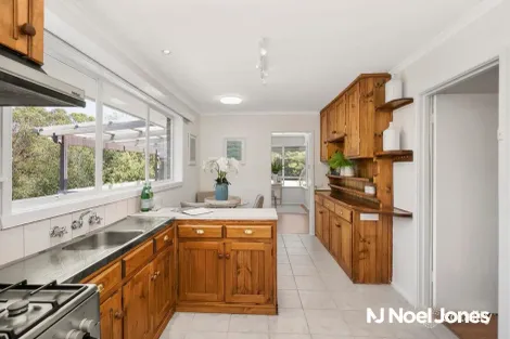 Property photo of 80 Bowen Road Doncaster East VIC 3109