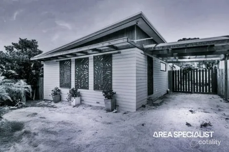 Property photo of 64 Warneet Road Blind Bight VIC 3980