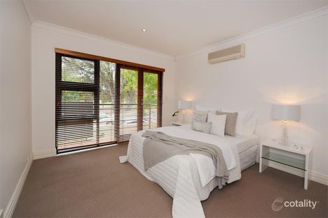 Property photo of 24/2 Quintilian Road Mount Claremont WA 6010