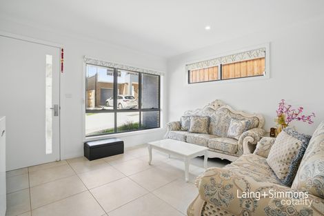 Property photo of 9 Wacol Glade Riverstone NSW 2765