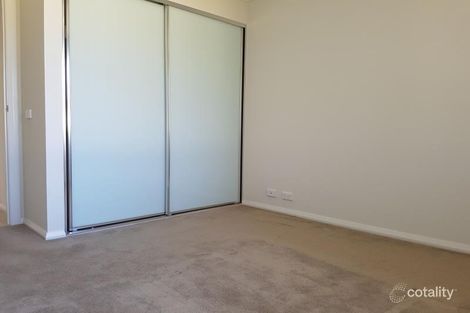 Property photo of 4 Regalia Crescent Glenfield NSW 2167