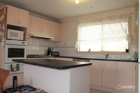 Property photo of 17 Dartmoor Drive Cranbourne East VIC 3977