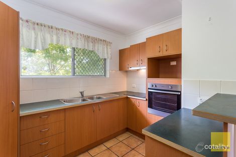 Property photo of 1/26 Pembroke Road Coorparoo QLD 4151