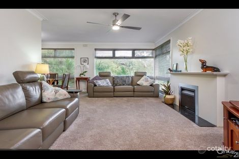 Property photo of 49 Grantley Drive Glen Waverley VIC 3150
