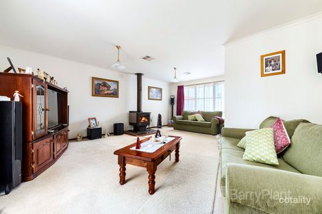 Property photo of 8 Carboni Court Mulgrave VIC 3170