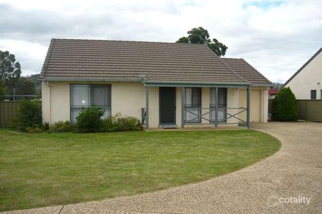 1/11 Graetz Ct, Lavington, NSW 2641