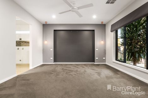 Property photo of 13 Osage Concourse Mooroolbark VIC 3138