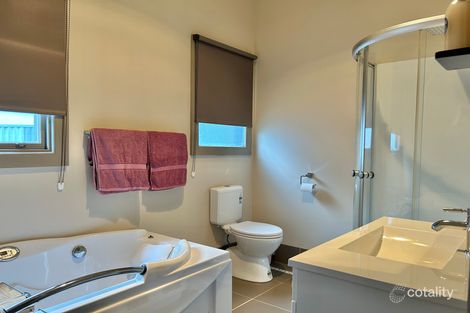 Property photo of 69 Manifold Street Camperdown VIC 3260