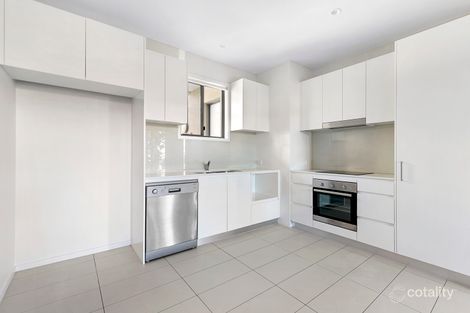 Property photo of 17/2 Emily Way Varsity Lakes QLD 4227