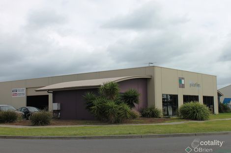 11 The Concourse, Cowes, VIC 3922