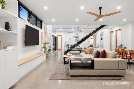 Property photo of 16 Grove Street Red Hill QLD 4059