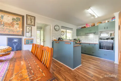 Property photo of 4 Fir Kin Kora QLD 4680