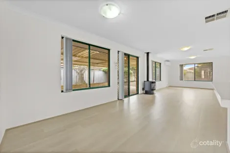 Property photo of 21 Trevino Drive Port Kennedy WA 6172