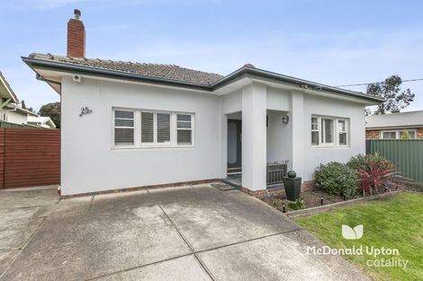 25 Oshannassy St, Essendon North, VIC 3041