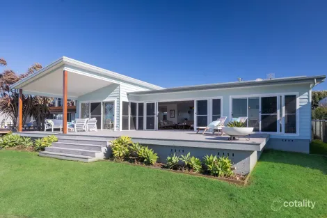 47 Harrington Cres, Bawley Point, NSW 2539