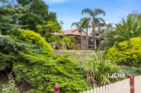 Property photo of 2 Fullbrook Drive Sunbury VIC 3429