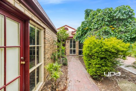 Property photo of 2 Fullbrook Drive Sunbury VIC 3429