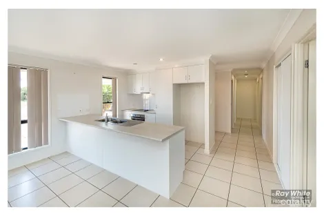 Property photo of 7 Benjamin Drive Gracemere QLD 4702