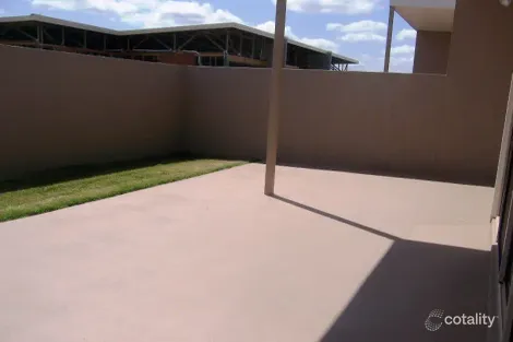 Property photo of 1/10 Guy Street Emerald QLD 4720