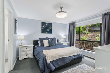 Property photo of 2 Flame Tree Court Greenwith SA 5125