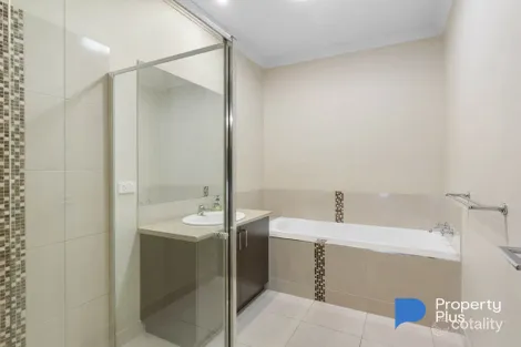 Property photo of 26 Lansell Street Kangaroo Flat VIC 3555