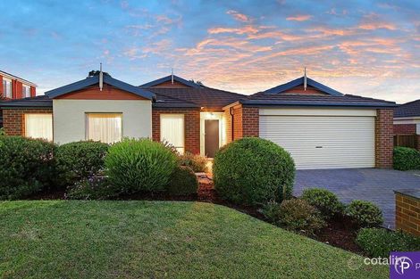 Property photo of 20 Nightingale Crescent Berwick VIC 3806