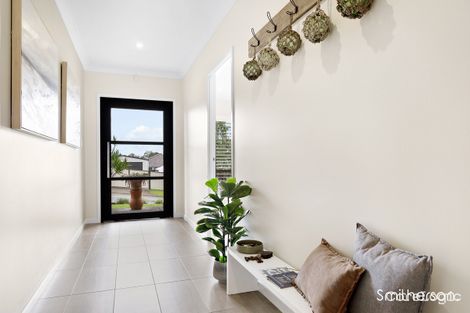 Property photo of 6 Silky Place Redland Bay QLD 4165