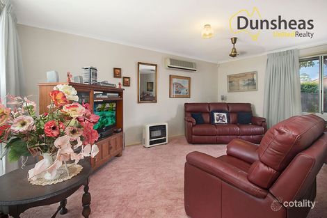 Property photo of 5 Wolseley Place Ingleburn NSW 2565