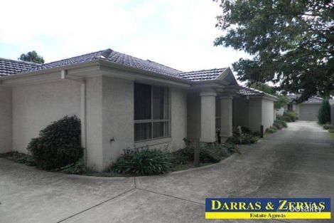 Property photo of 2/11 Manoon Road Clayton South VIC 3169