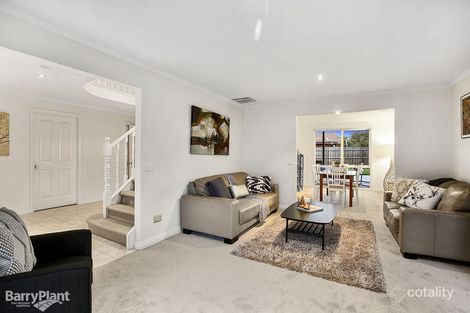 Property photo of 2 Golden Ash Walk Croydon North VIC 3136