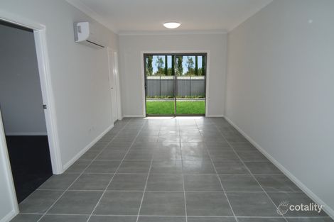 3 Derna Rd, Holsworthy, NSW 2173