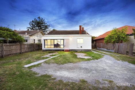 165 Warrigal Rd, Hughesdale, VIC 3166