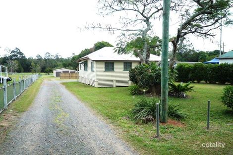 30 Coonowrin Rd, Glass House Mountains, QLD 4518