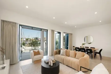 Property photo of 42 Ferry Street Kangaroo Point QLD 4169