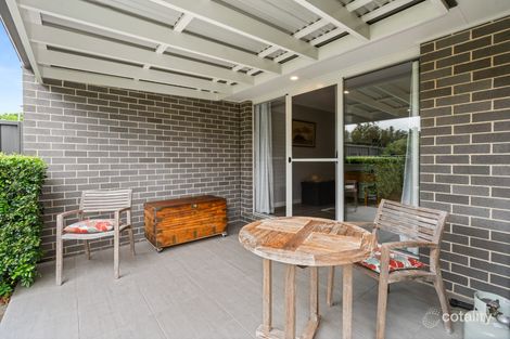 Property photo of 2/9 Harbour Boulevard Bomaderry NSW 2541