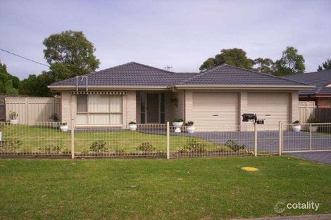 15 Barwon St, Bomaderry, NSW 2541