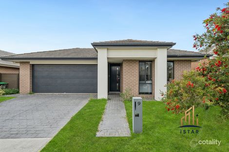 9 Monash Ave, Gledswood Hills, NSW 2557