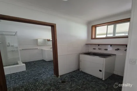 Property photo of 2/11 Maclean Street Nowra NSW 2541