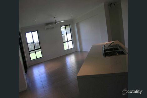 Property photo of 3 Mamalis Street Gracemere QLD 4702
